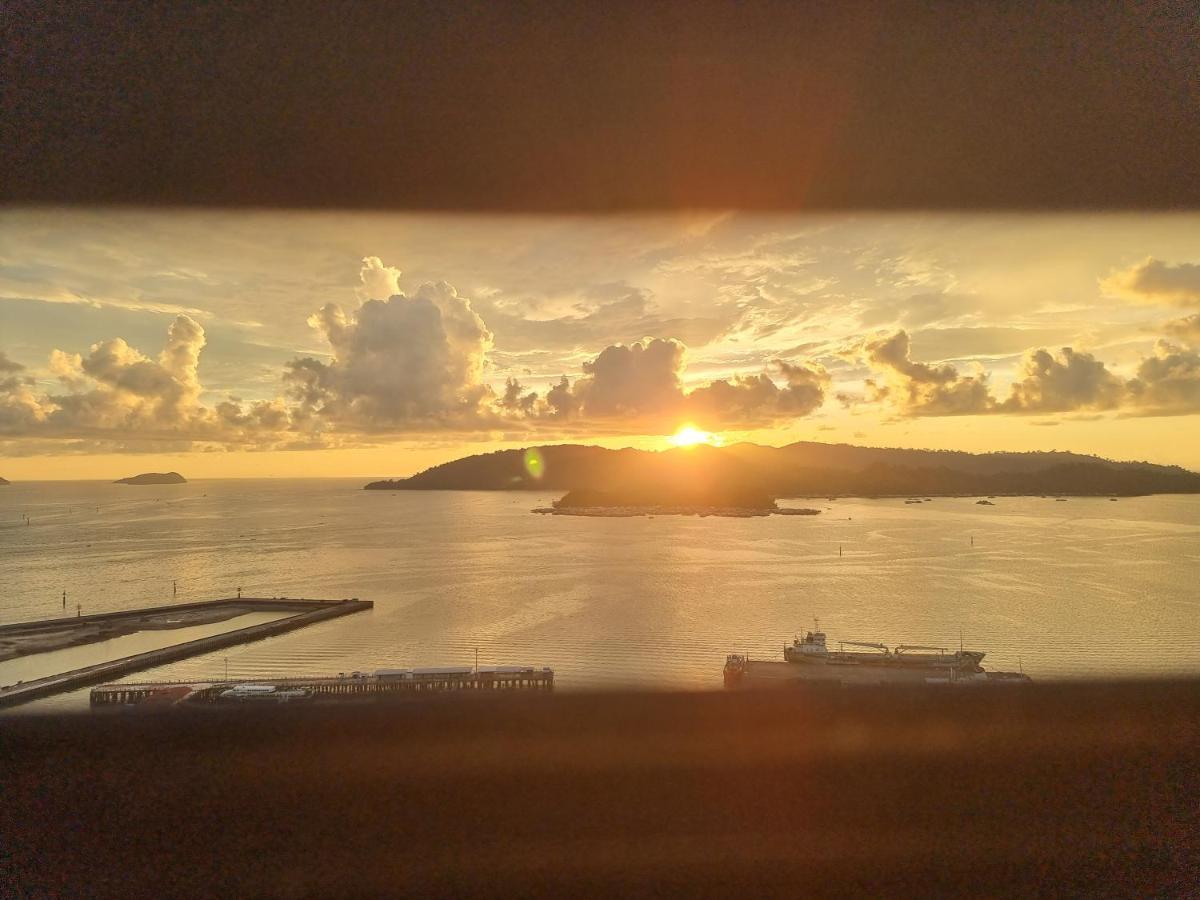 Nana Homestay - Jesselton Quay Kota Kinabalu Eksteriør billede