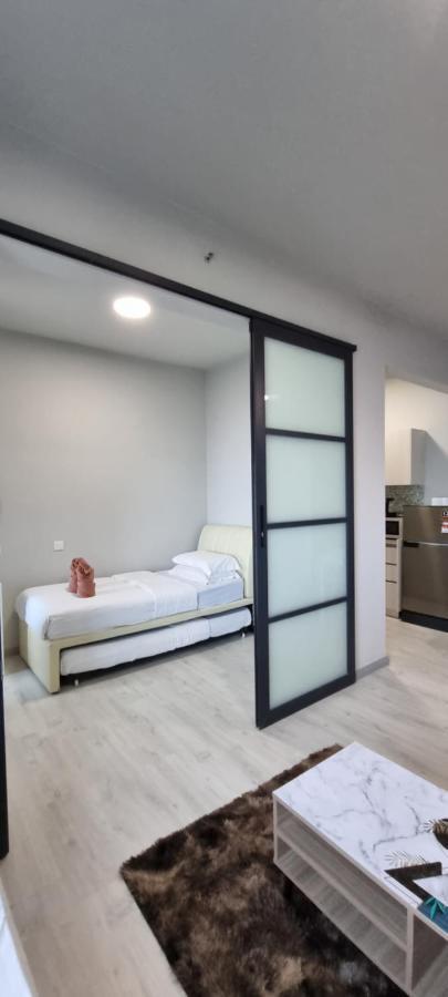 Nana Homestay - Jesselton Quay Kota Kinabalu Eksteriør billede